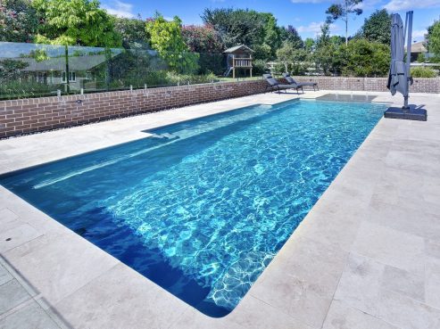 Vogue fibreglass family pool installation 03