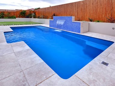 Vogue fibreglass family pool installation 10