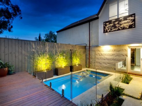 A compact X Trainer swimming pool