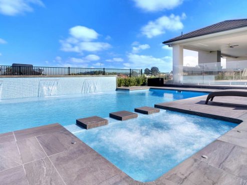 Another stunning pool and spa combo