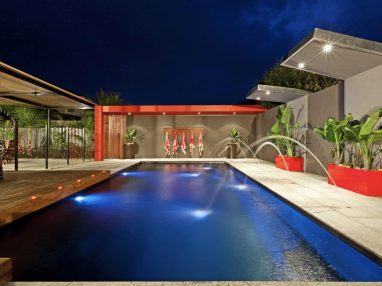 Compass X Trainer pool with deck jet water feature