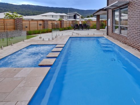 Pool and spa combo with the X Trainer pool and X Trainer spa