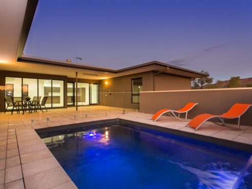 Plunge and Courtyard Fibreglass Swimming Pools Installation 01