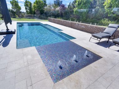 Pool water features Vogue swimming pool with a Sunpod